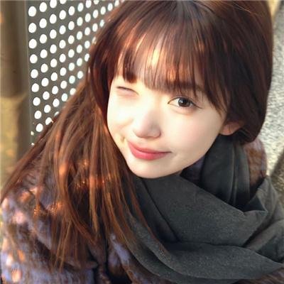 采蘑菇的夫妻 海报